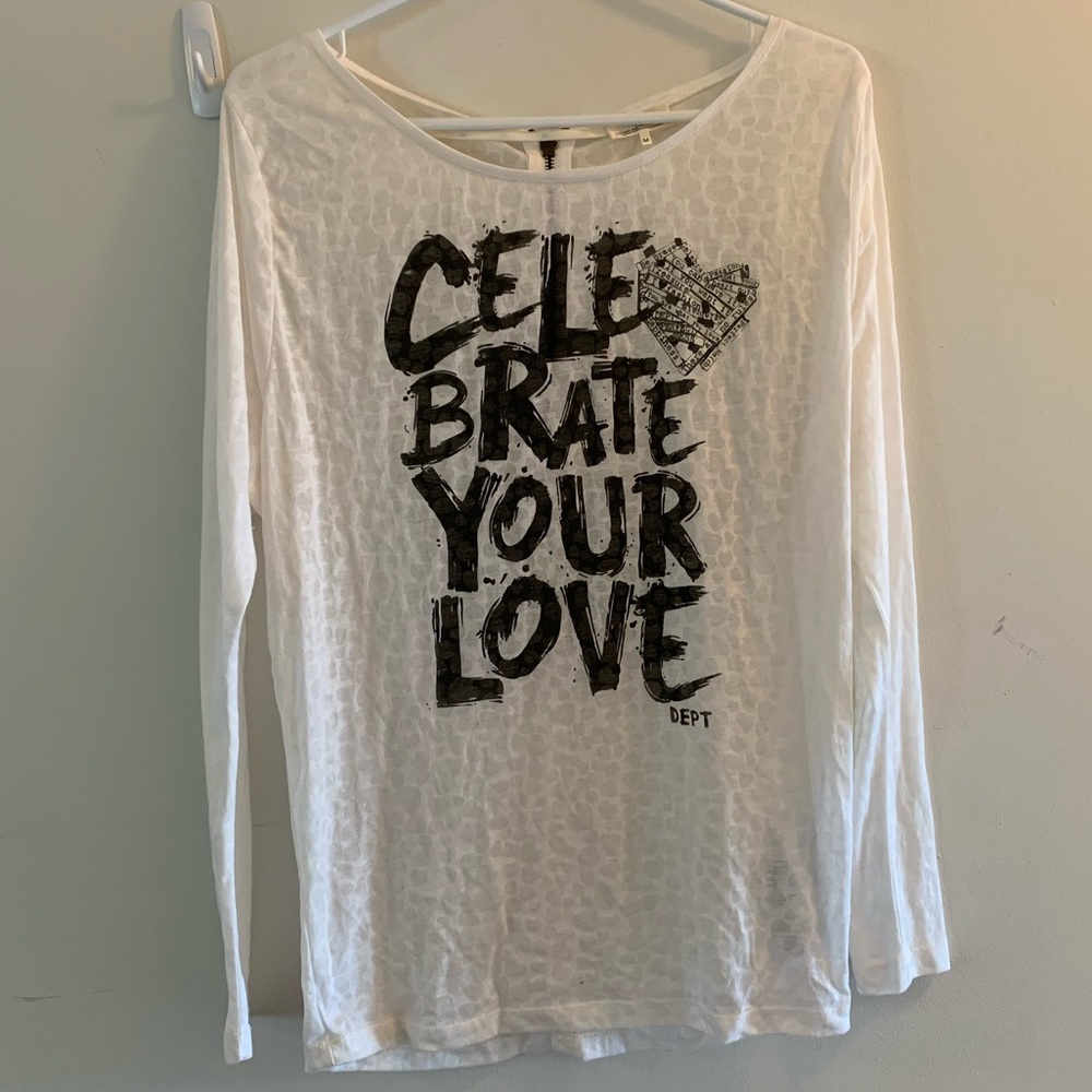DEPT long sleeve shirt size M.